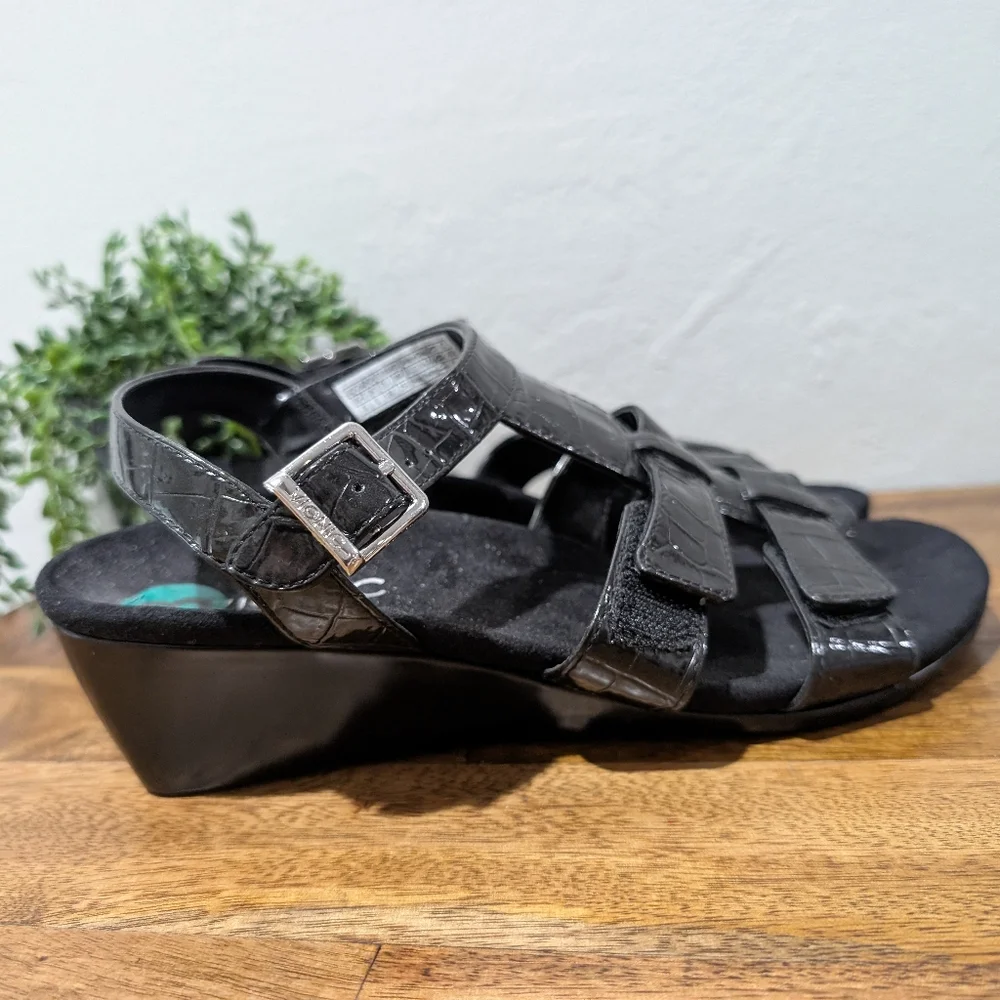 Vionic Orthaheel Glenda T-strap Faux Croc Vegan Leather Black US 8 EU 39 TVW4402